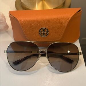 Tory Burch Aviator Sunglasses with Original Case
